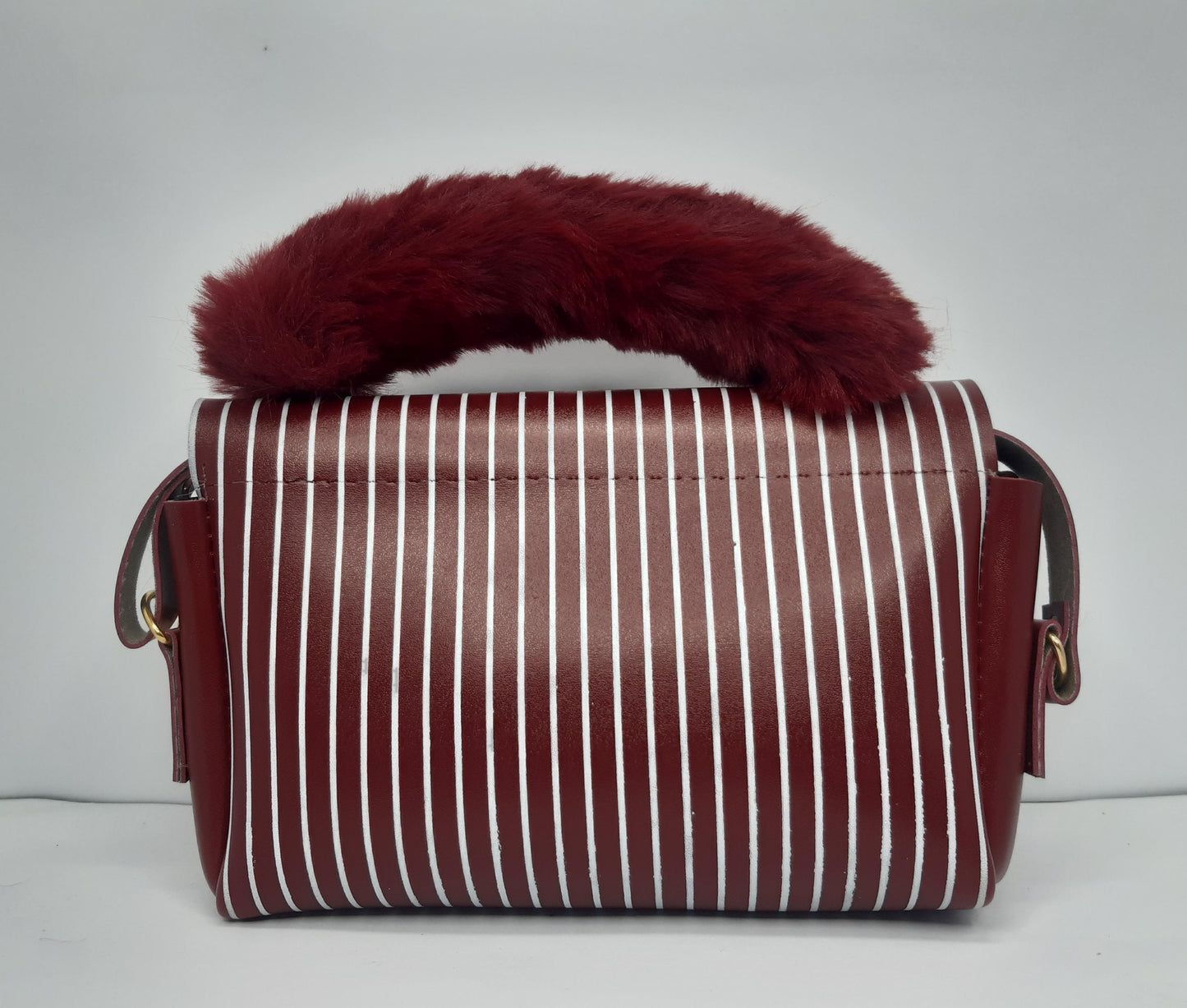 The Graceful Maroon Mini Handbag Wolvegaze.store